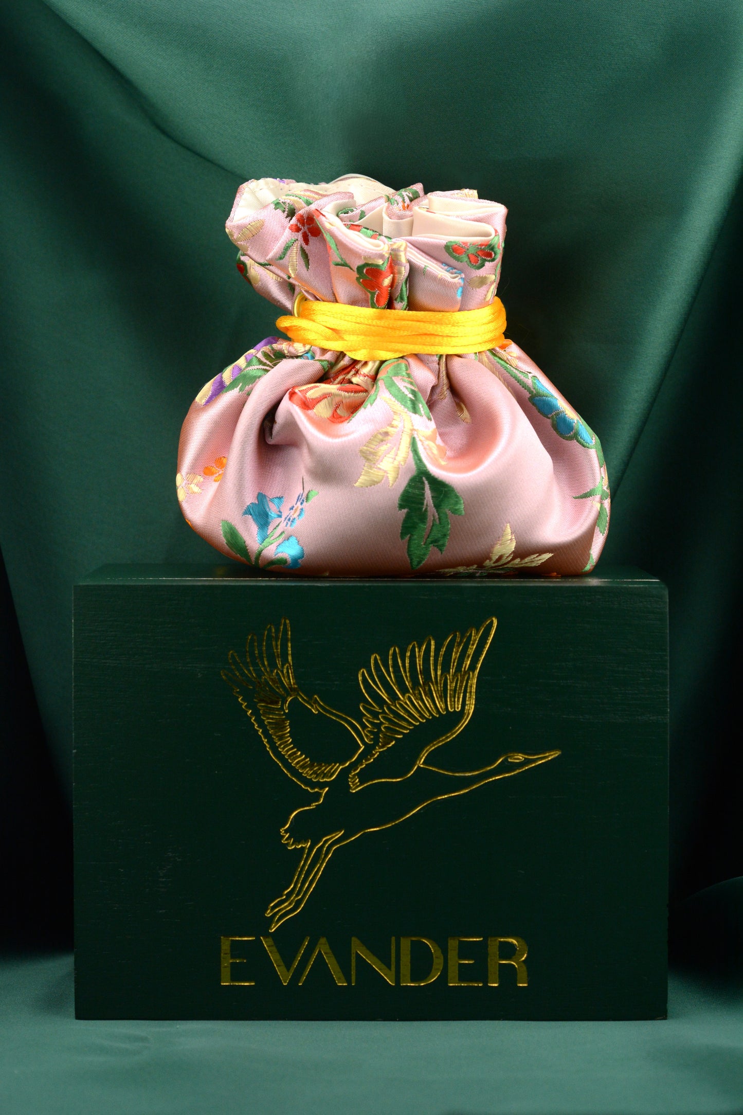 Brocade and Evander Green Box